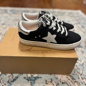 Vintage Havana black Epic shoe NEW size 9